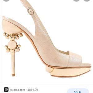 CHRISTIAN DIOR Resort 2008 Beige Metallic Gold Suede Sculpted Heel Platform Pump